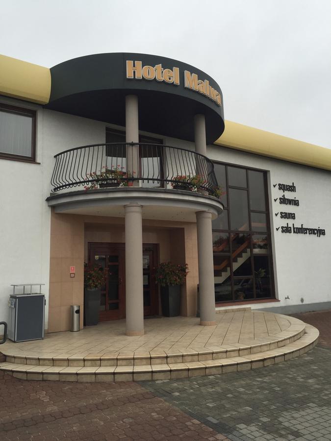 Hotel Malwa Ostrow Wielkopolski Exterior photo