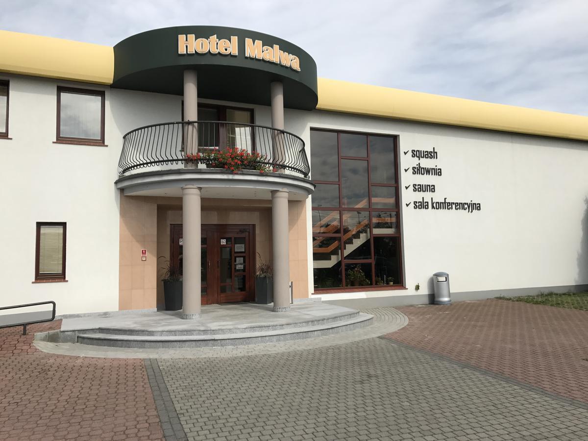 Hotel Malwa Ostrow Wielkopolski Exterior photo